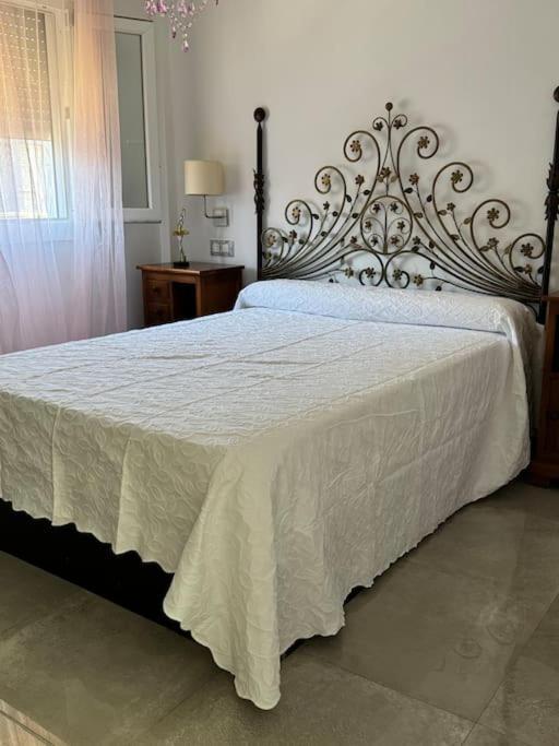 Casa Preciosa Ideal Para Familias La Línea de la Concepción Eksteriør billede